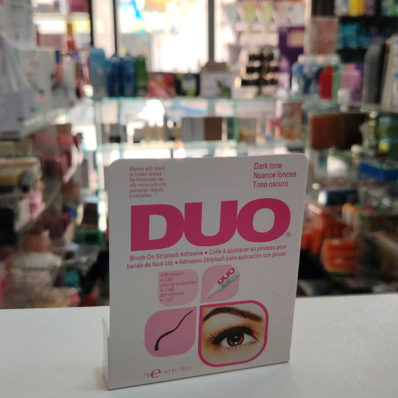 صمغ رموش DUO بروش أون داكن 7غ Dark tone (7g)